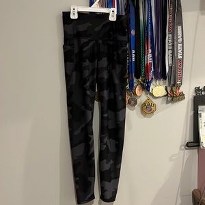 Camo leggings!!! Old navy!!